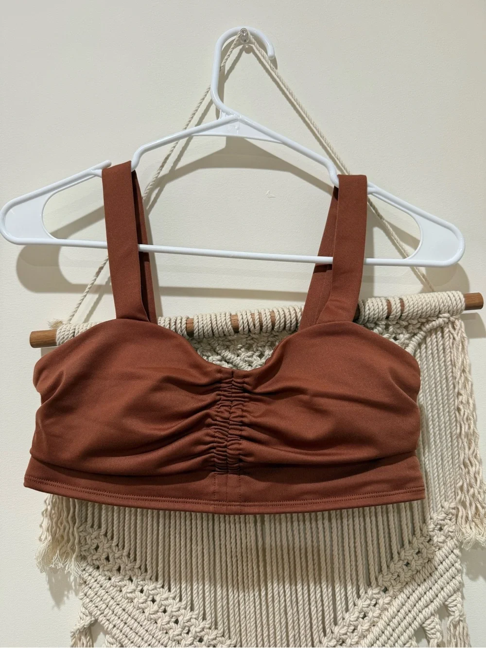 Alo yoga airbrush cinched bra tan size S retail